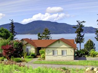 3404 Oakes View Ln, Anacortes, WA 98221