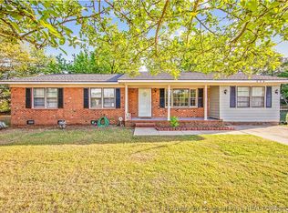 226 Paddlewheel Rd, Fayetteville, NC 28314