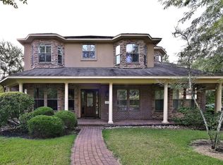 22 Hunnewell Ct, Spring, TX 77382