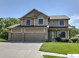 1615 N 196th St, Elkhorn, NE 68022