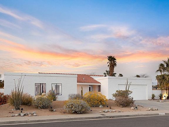 2nd image of 1390 E Rosarito Way
