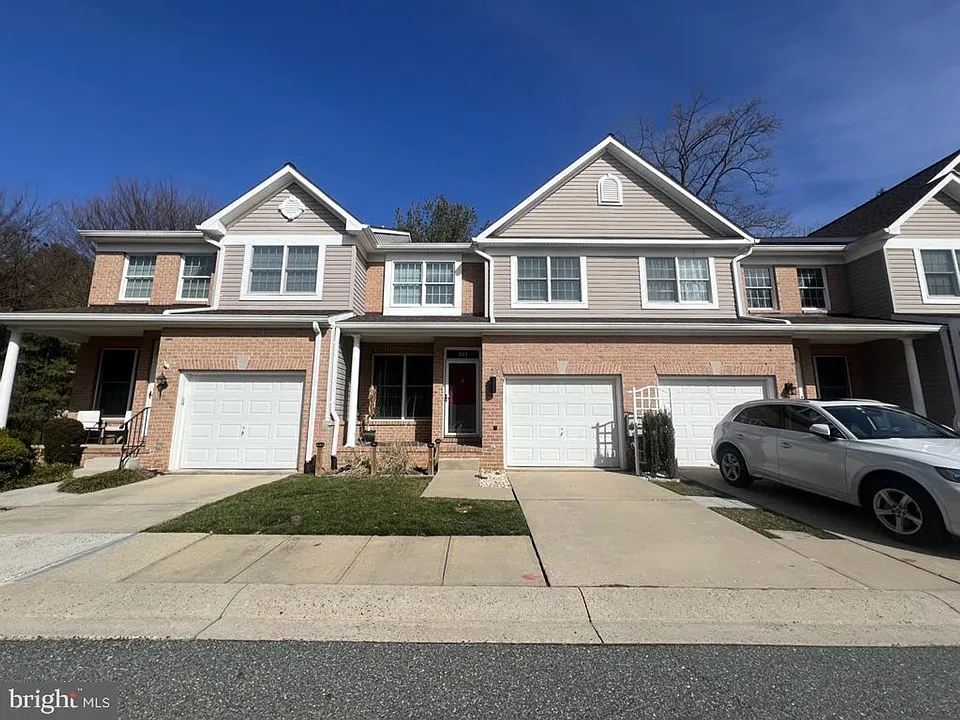 523 Dallam Ct #2