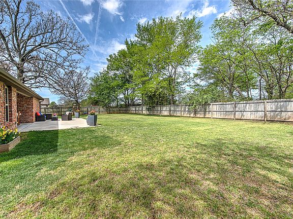 3rd image of 1806 Sandpiper Ave