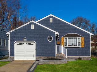 23 Fulton St, Freehold, NJ 07728