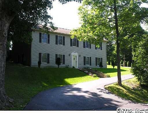 1st image of 7142 Taylor Rd