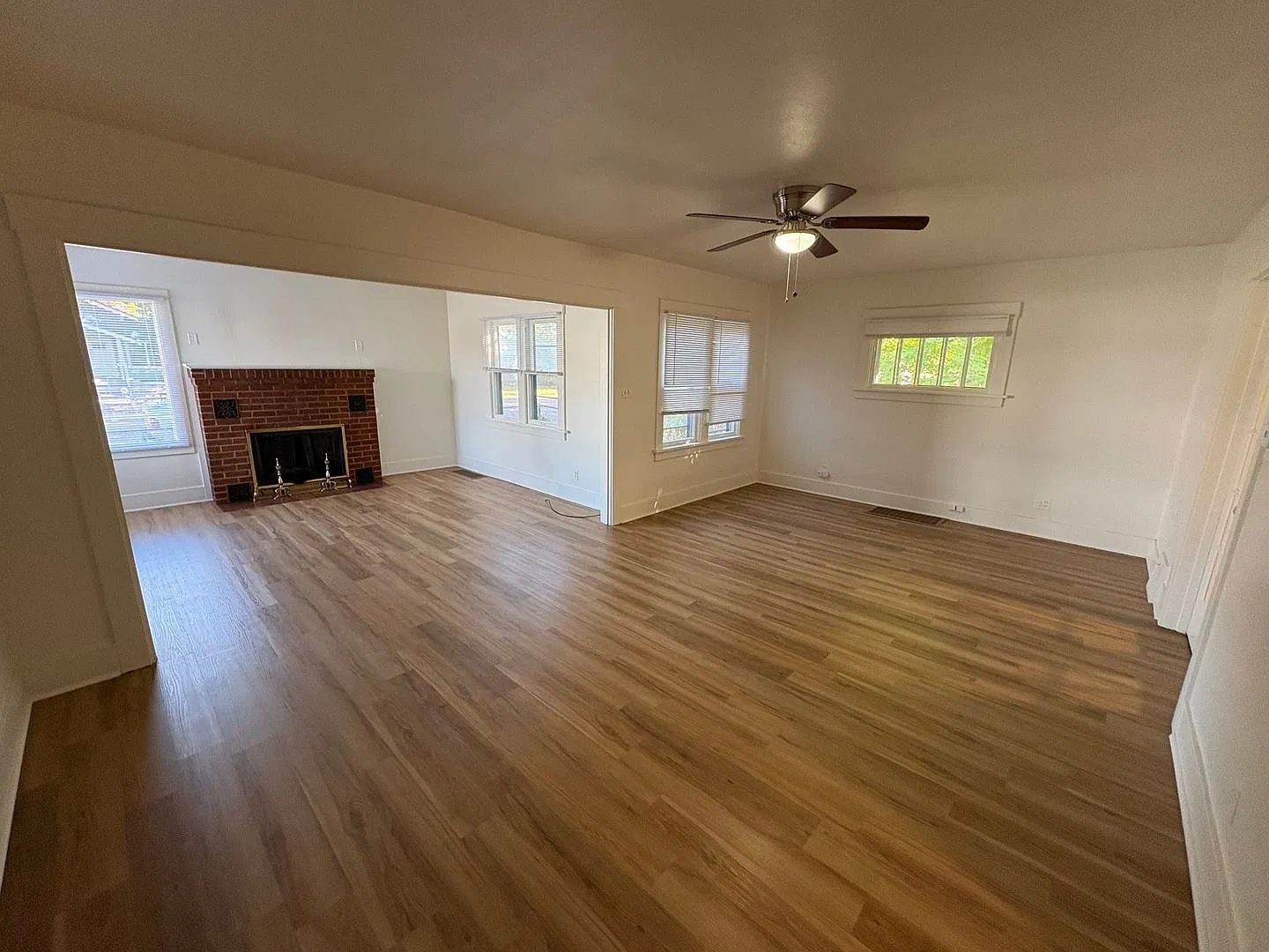 University Area 2 Bed 1.5 Bath Single Family Home For Rent — Photo 2