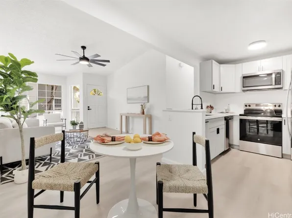 284 Mananai Pl #3W, Honolulu, HI 96818
