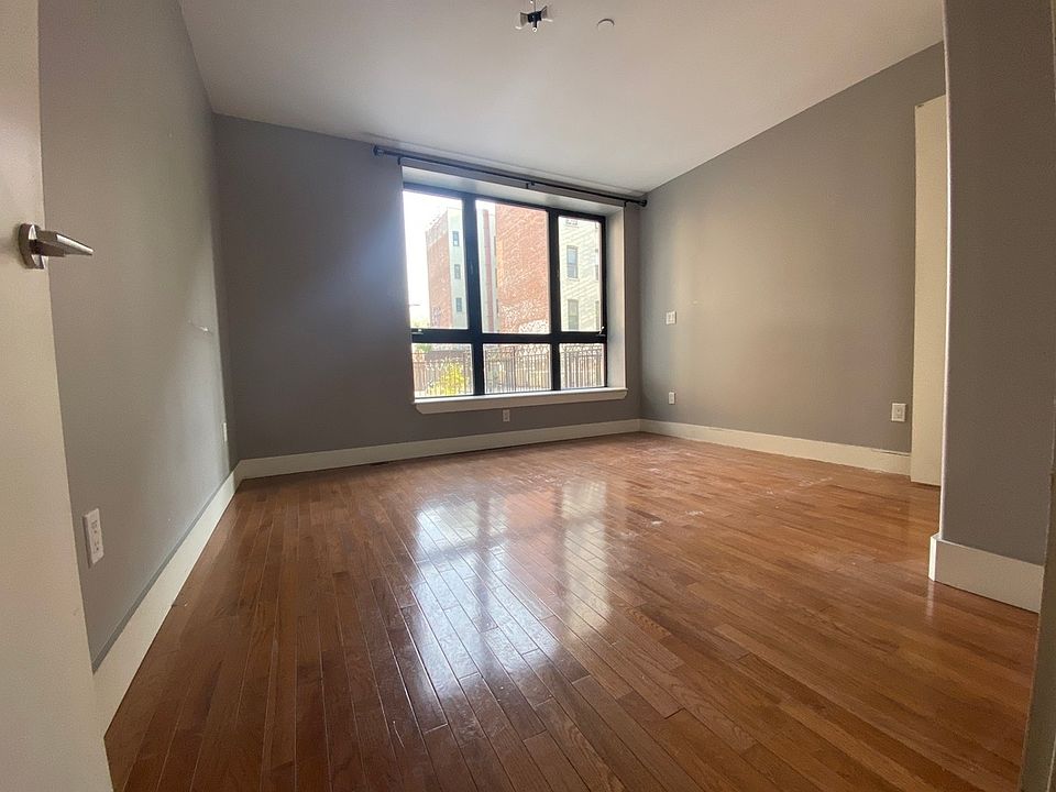 1st image of 180 Scholes St APT 1J