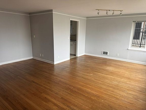 5th image of 1212 5th Ave N APT 102