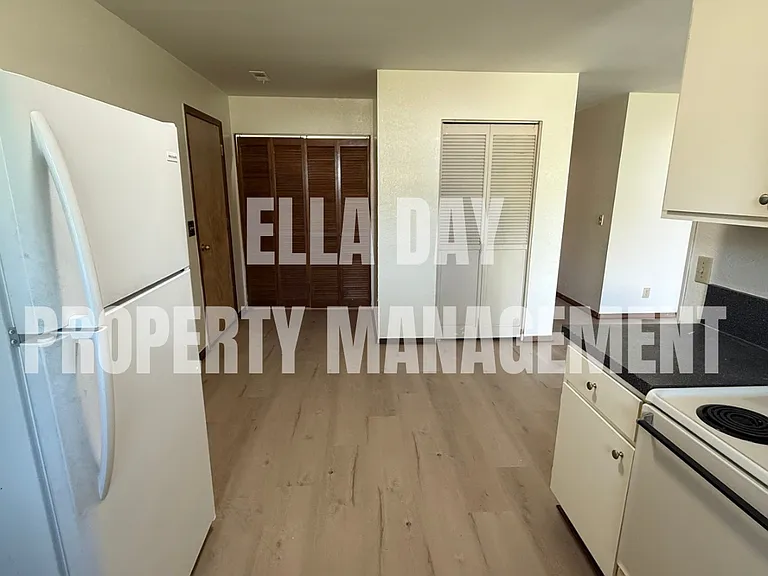 3120 N Applewood Dr — Photo 5