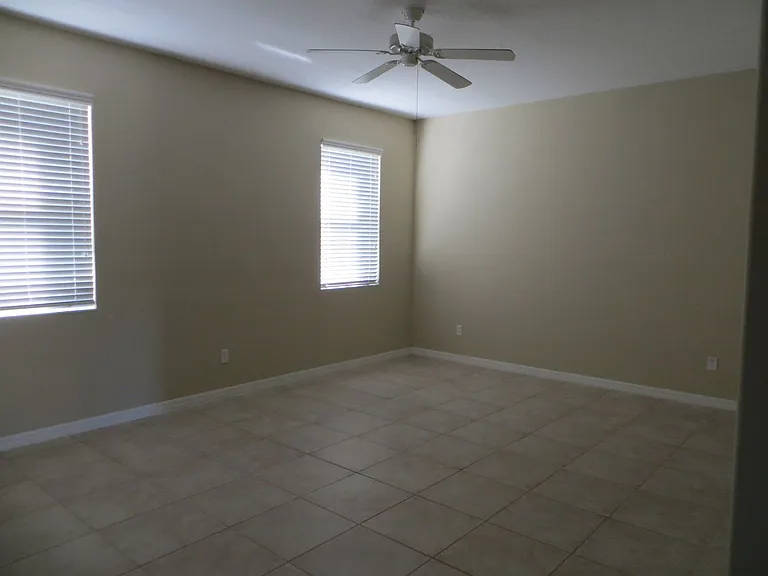 5303 Cape Hatteras Dr — Photo 3