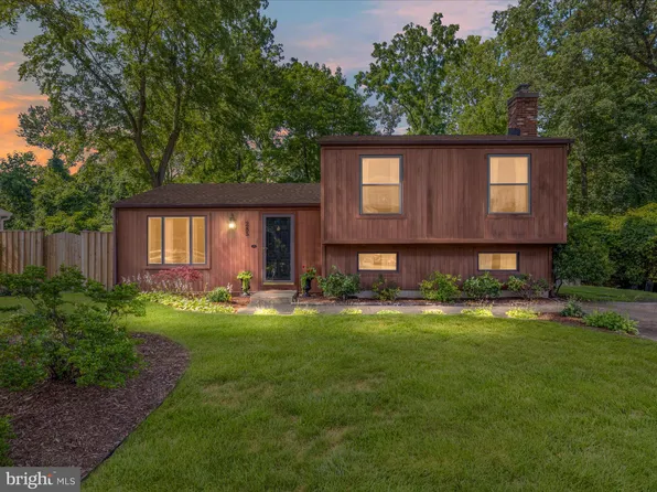 285 Laguna Cir, Severna Park, MD 21146