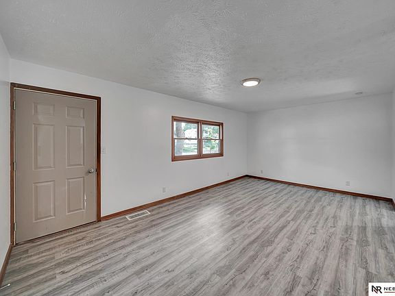 5th image of 2711 S 11th St