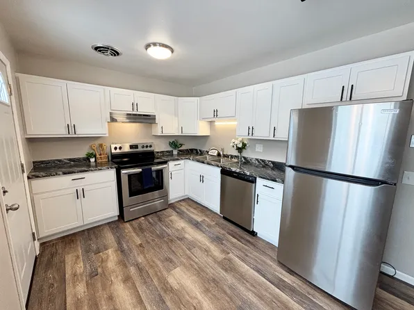 2470 Fiedler Ln APT 2, Madison, WI 53713