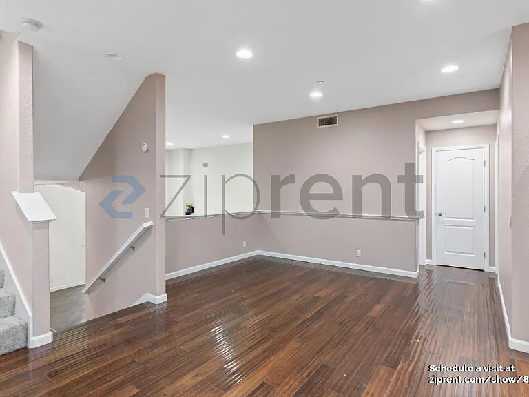2801 Lavender Ter — Photo 7