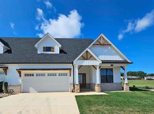 1096 Titleist Dr, Forest, VA 24551