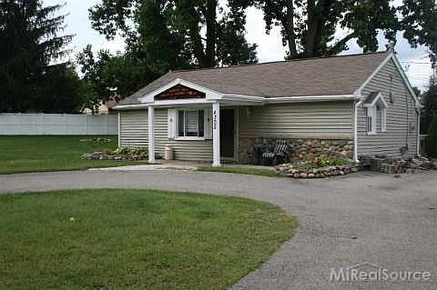 1st image of 4305 Pine Ct