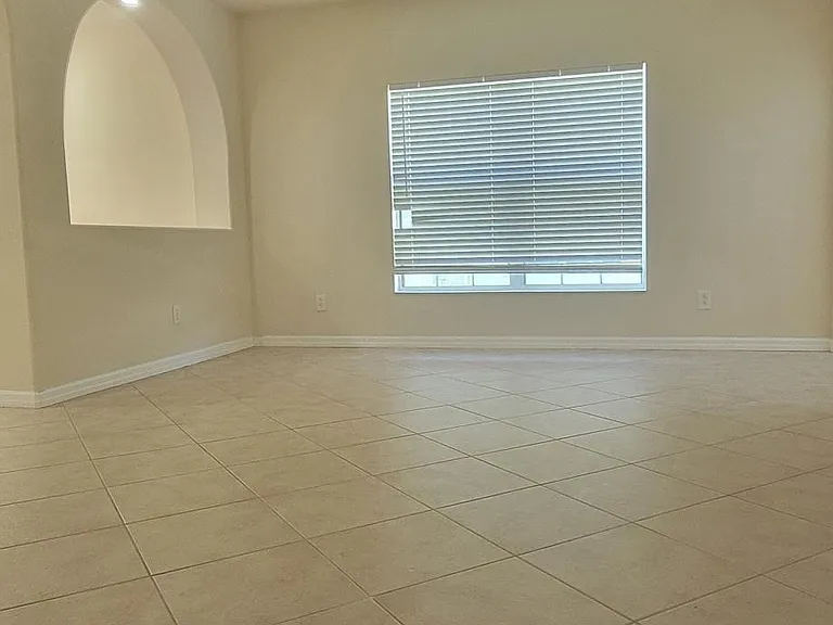 2945 Willowleaf Ln — Photo 10
