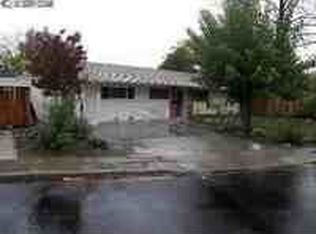 1657 Placer Dr, Concord, CA 94521