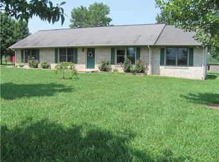 68 Pinegar Rd, Manchester, TN 37355