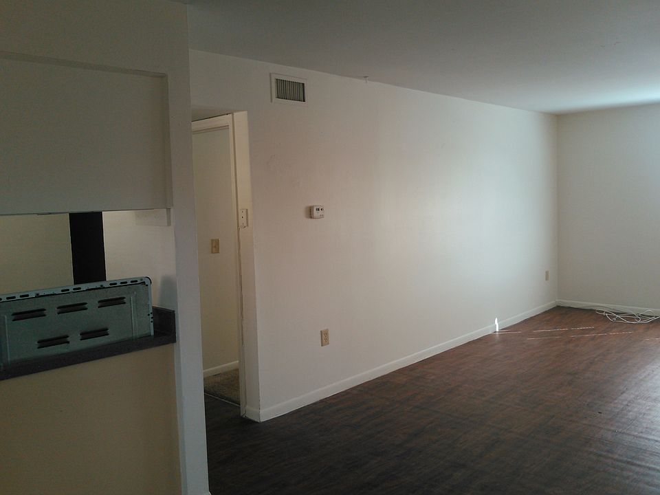 1st image of 2514 W Frierson Ave APT 5