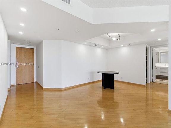 3rd image of 3598 Yacht Club Dr APT 1101