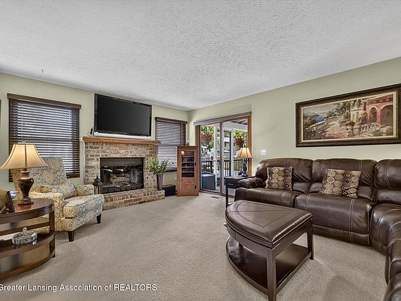 5th image of 1410 Alan Ln