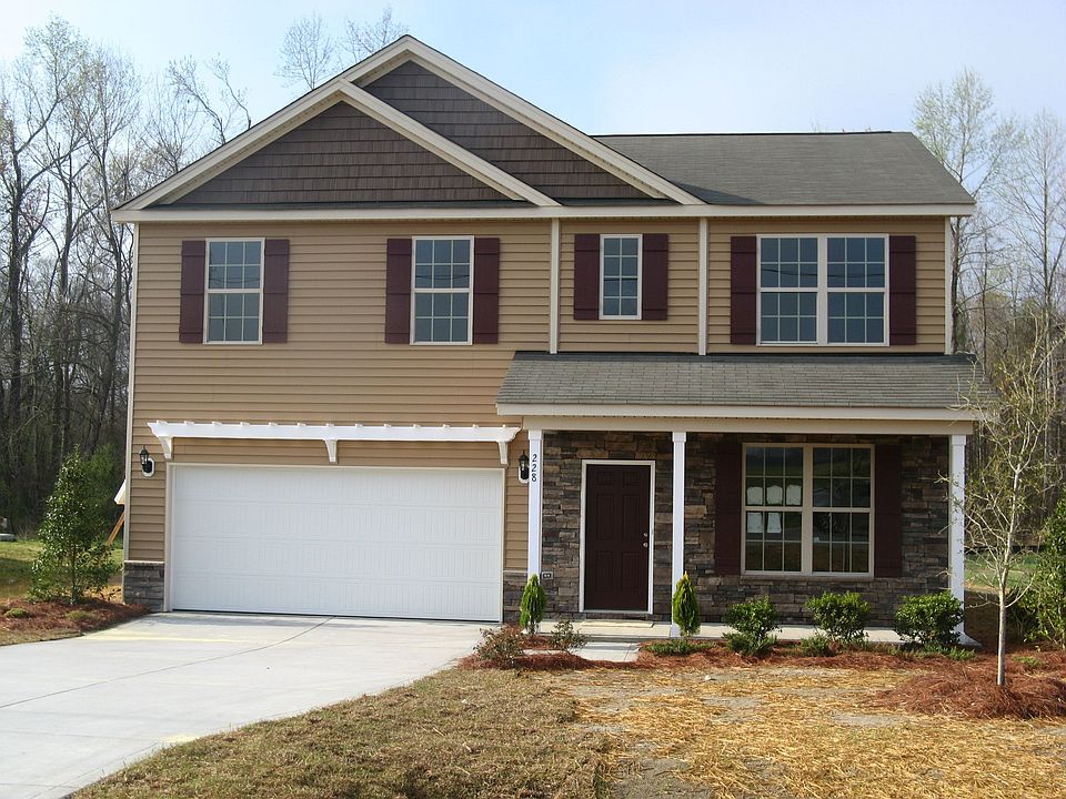 228 Gladstone Drive