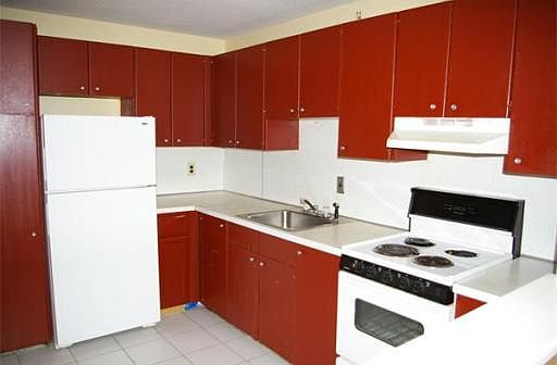 4th image of 3 Johns Ave APT 13
