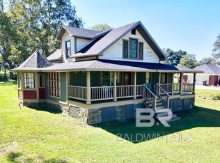 17998 County Road 48, Robertsdale, AL 36567