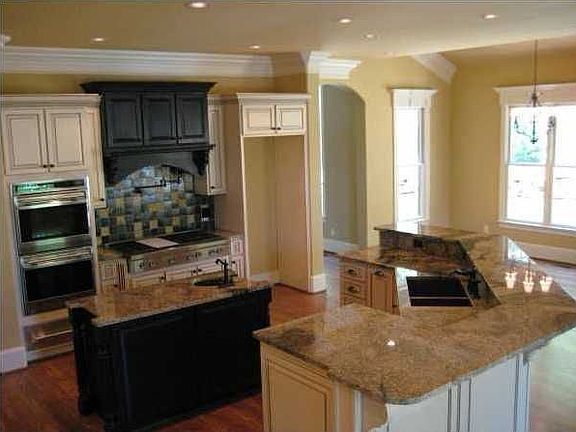 2nd image of 2107 Indian Crest Dr