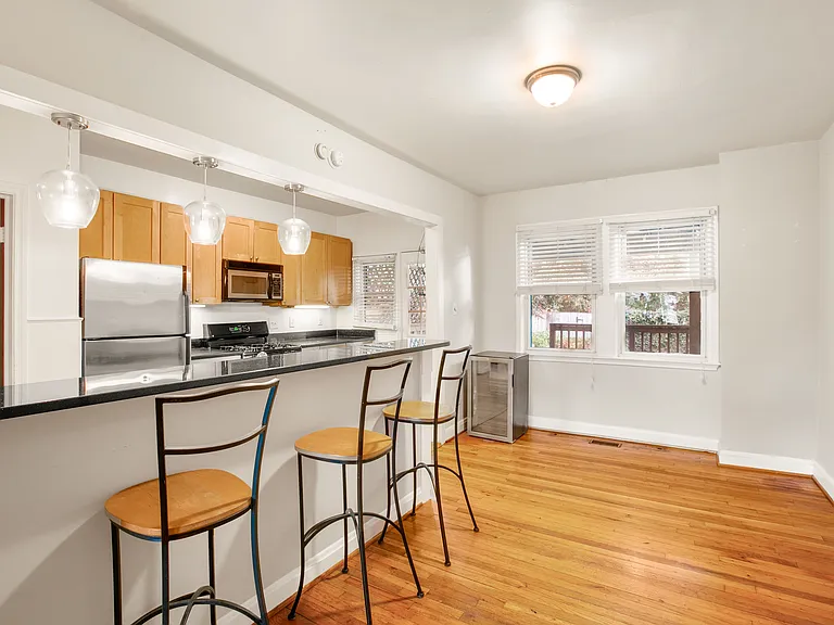 1125 Roland Heights Ave — Photo 5