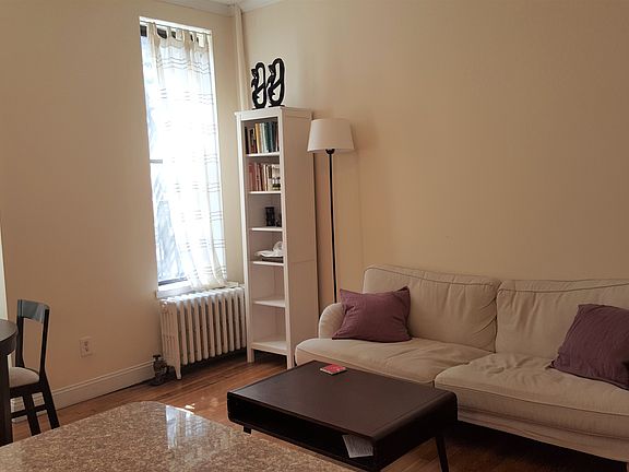 3rd image of 66 7th Ave APT 2A