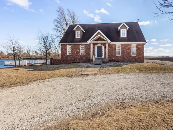 1651 N 2800 East Rd, Le Roy, IL 61752