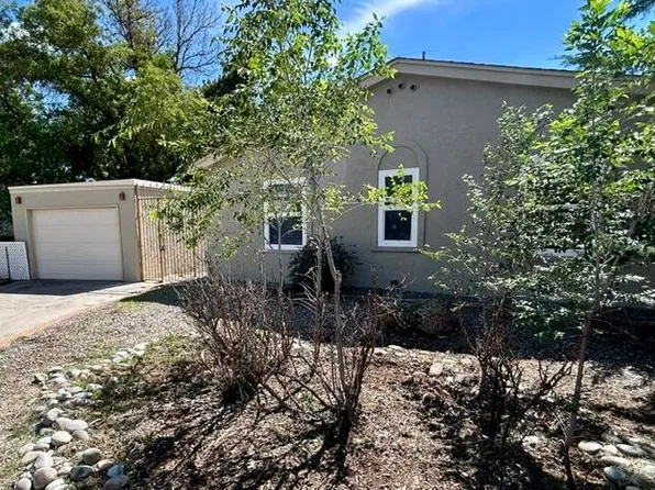 3800 Denise Ct NE, Albuquerque, NM 87111
