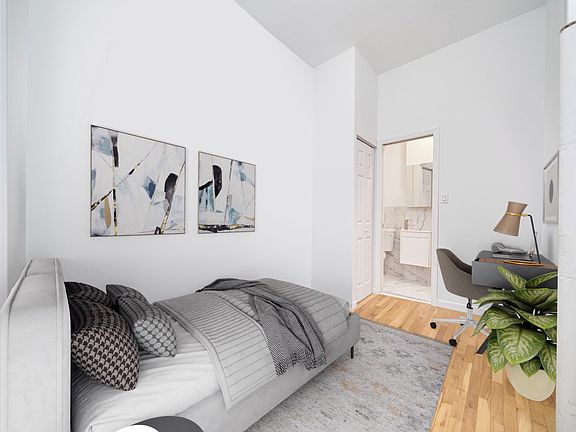 3rd image of 109 Ludlow St #2