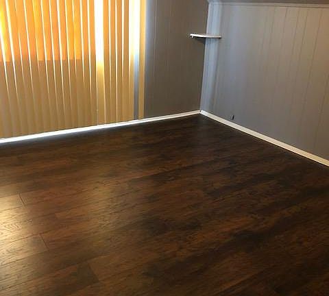 5th image of 13 1/2 Washington Ave #2
