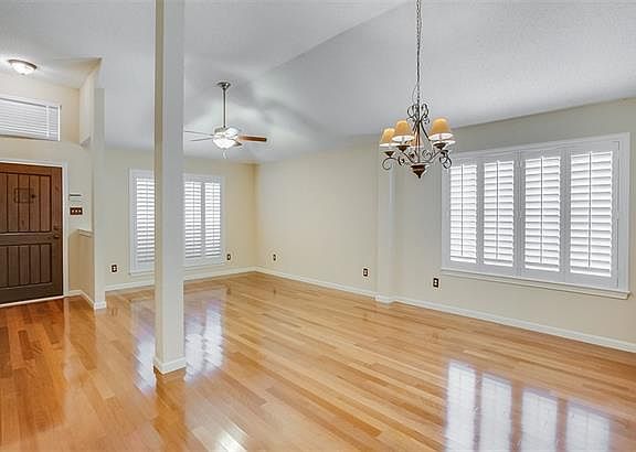 3rd image of 4008 Province Dr