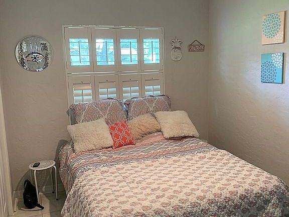 5th image of 4705 W Bay View Ave