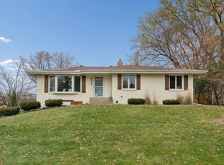 635 Ivy Falls Ave, Mendota Heights, MN 55118