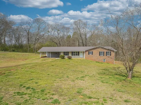 1820 Groaning Rock Rd, Commerce, GA 30530