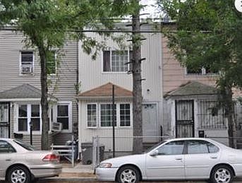 1st image of 153-20 Foch Blvd