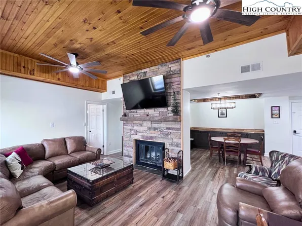 303 Sugar Top Drive #2115, Sugar Mountain, NC 28604