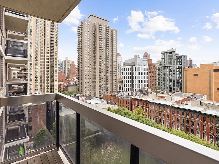 515 E 72nd St #9A — Photo 6