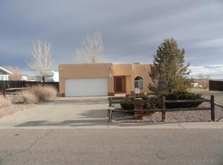 5 Hale Ct, Los Lunas, NM 87031