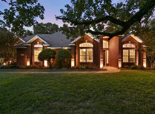 415 Bronco Cir, Shady Shores, TX 76208