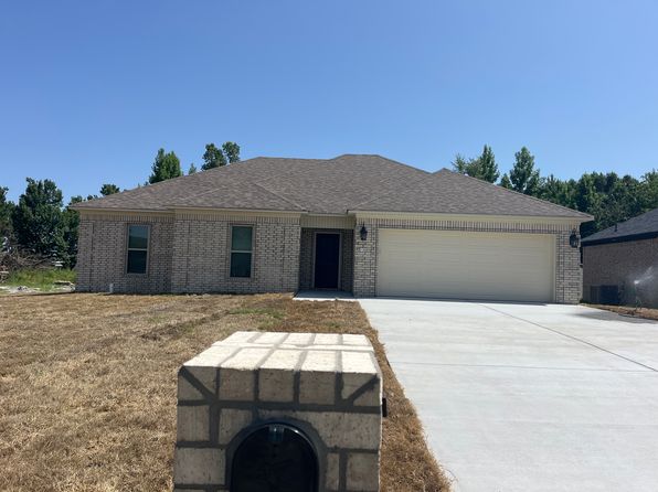 16 Old Hickory Dr