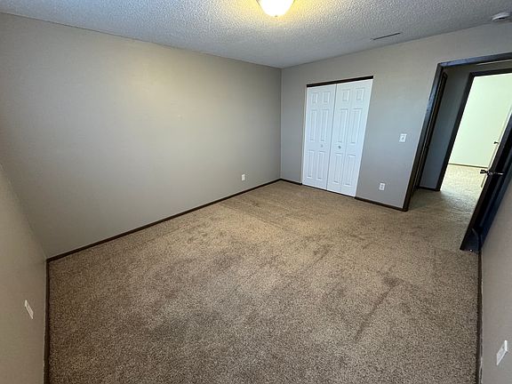 5th image of 4831 Tama St APT 1