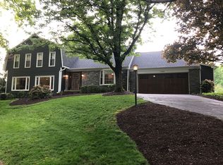 10306 Brandenburg Ct, Great Falls, VA 22066