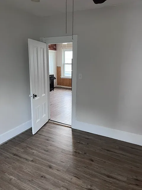 3 bed, 3861 sqft, $2,250 — Photo 4